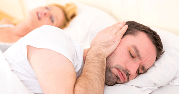 Pregnant-women-snoring Pregnant-women-snoring